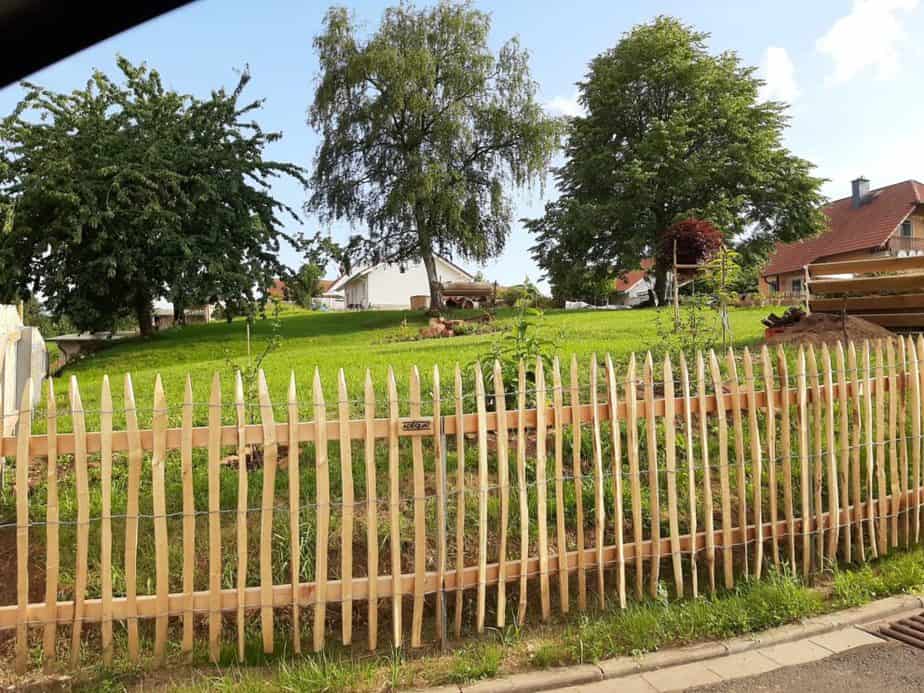 Fr. Staketenzaun Kastanie 100 cm hoch, 4 cm Lattenabstand