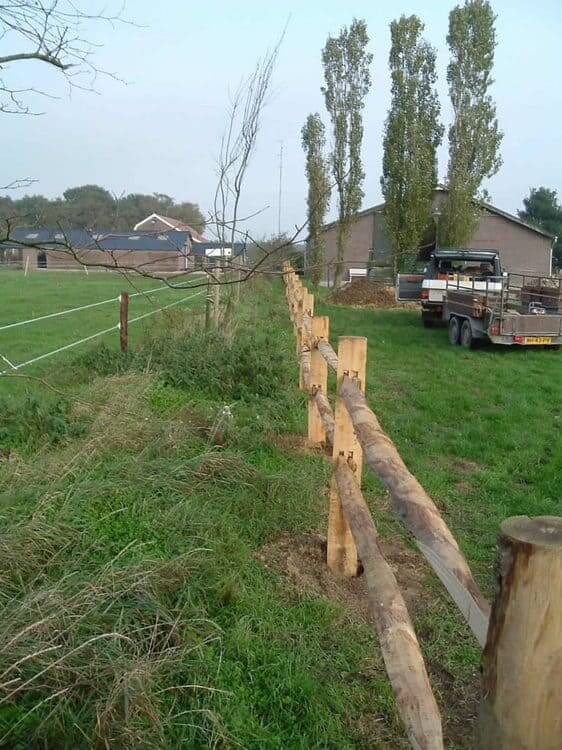 Zaunriegel - Traditioneler 1/4 Riegel aus Kastanie - Post and Rail Fencing - System 2