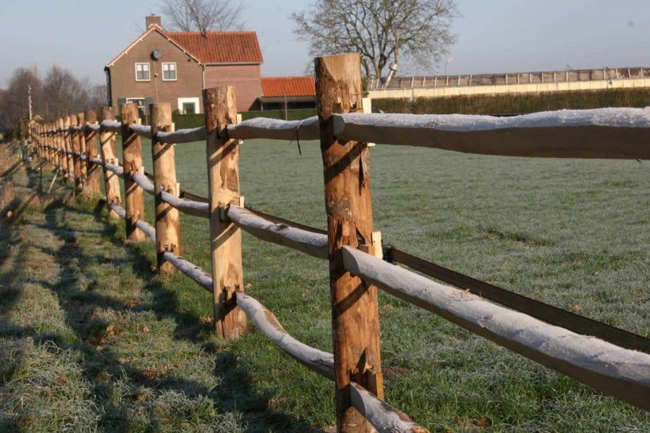 Projekte Pfosten Kastanie Rund - System 3