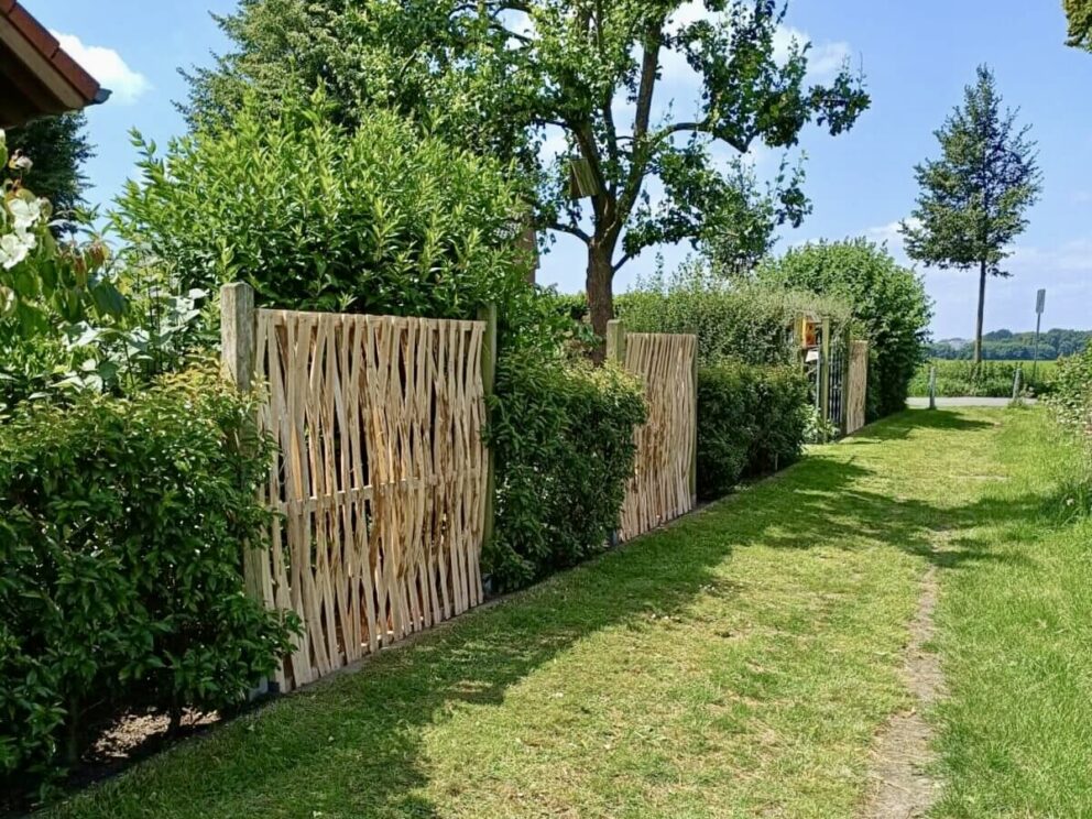 Flechtzaun Haselnuss 180 x 150 cm Sichtschutz Garten