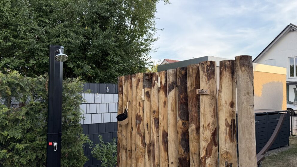 Aussendusche Sichtschutz Gartendusche Holz