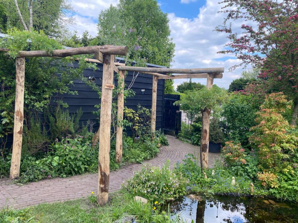 Holzpfosten Deko Garten