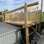 Robinien Pfost 300 cm lang, Ø 10-12 cm - geschliffen