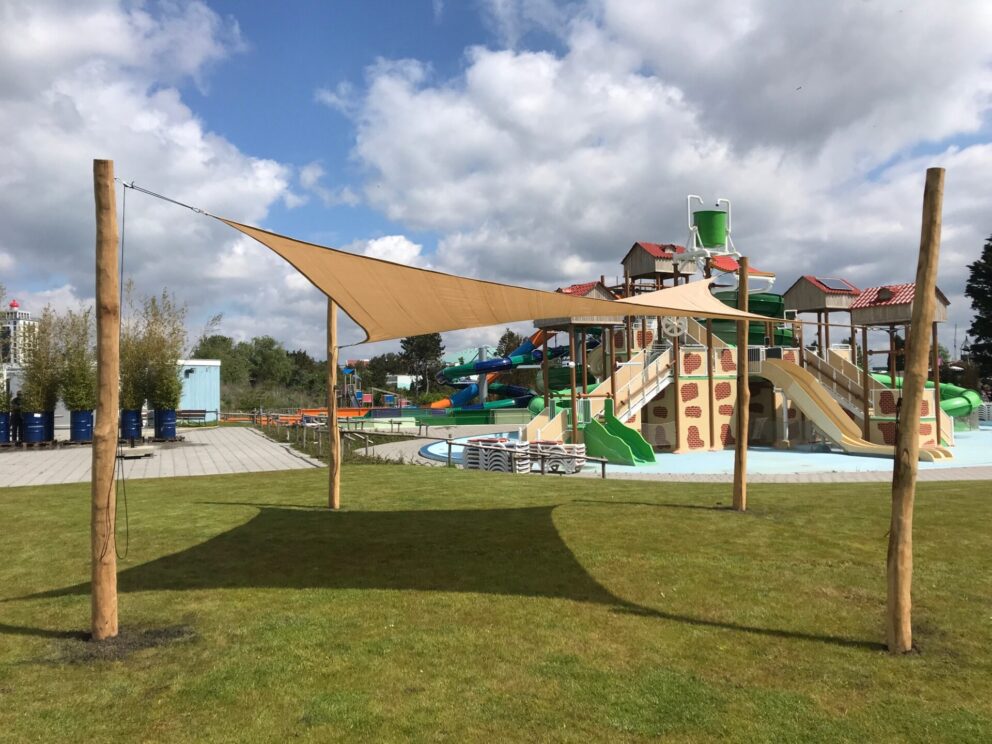 Robinie Rundholz 10-12 cm Sonnensegel Pfosten Robinienholz Spielplatz