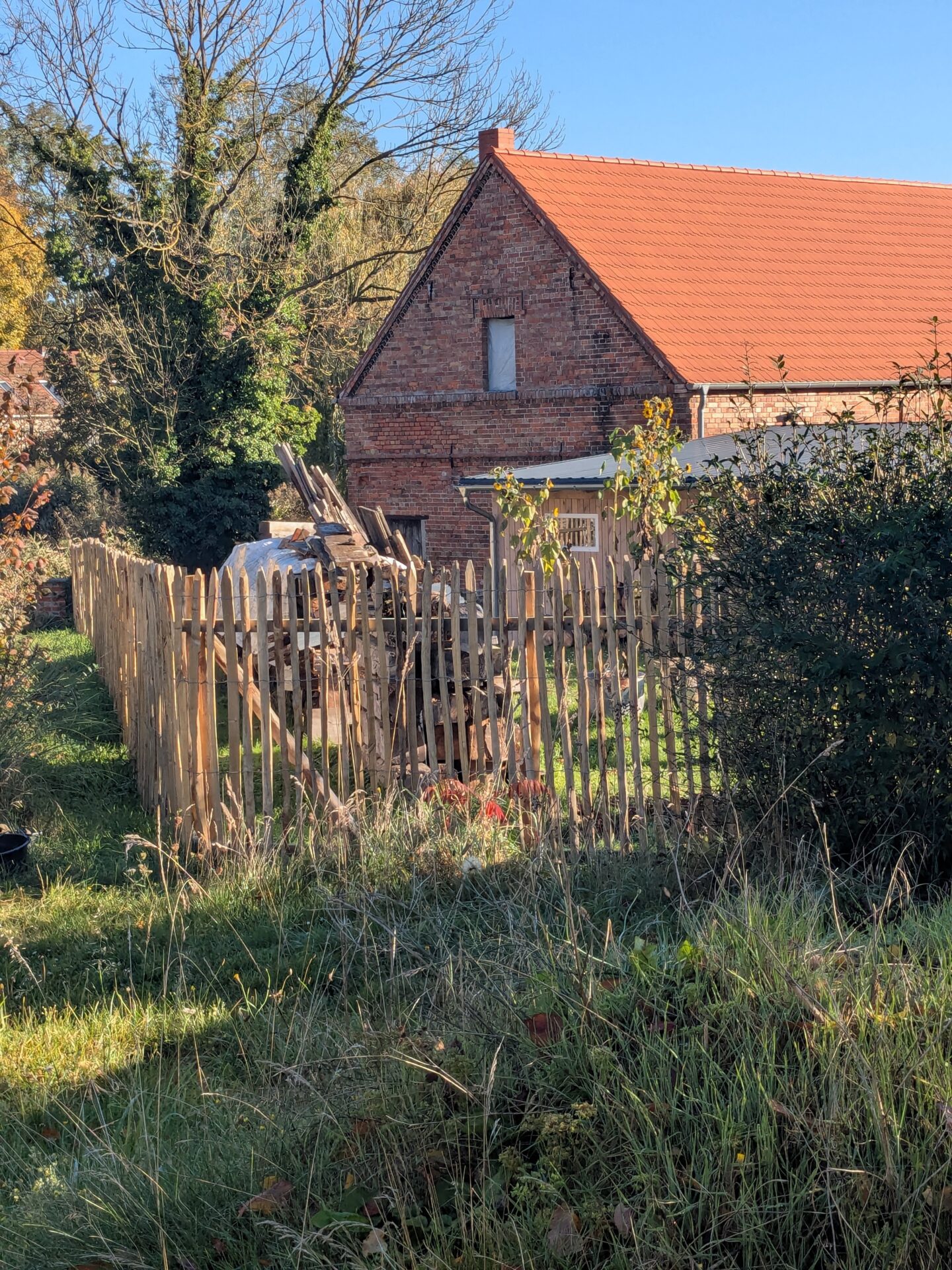 Staketenzaun Kastanie 150 cm hoch, Lattenabstand 4 cm