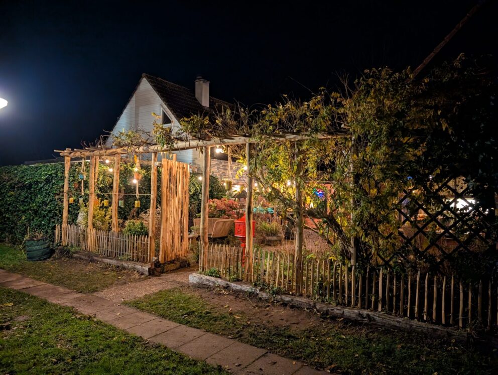 Gartenbeleuchtung Pergola Lichterkette Pfosten