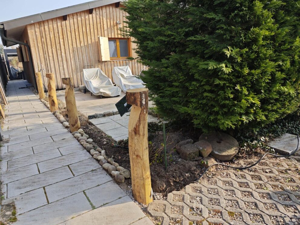 Wegeleuchte Holz Billy Kastanie rund, 230 Volt