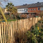 Französischer Staketenzaun Kastanie 100 cm hoch, 4 cm Lattenabstand