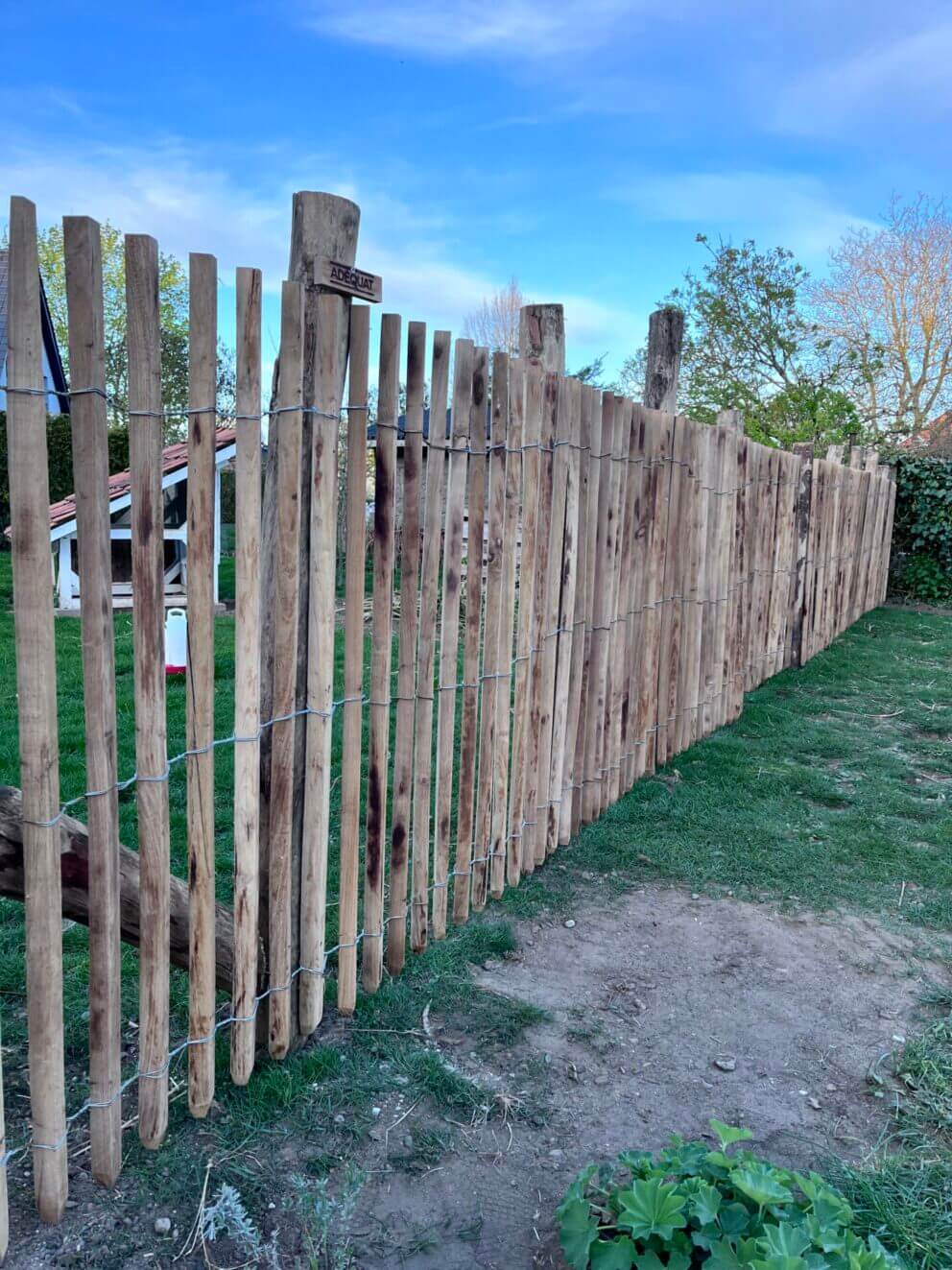 Wunderschöner Staketenzaun