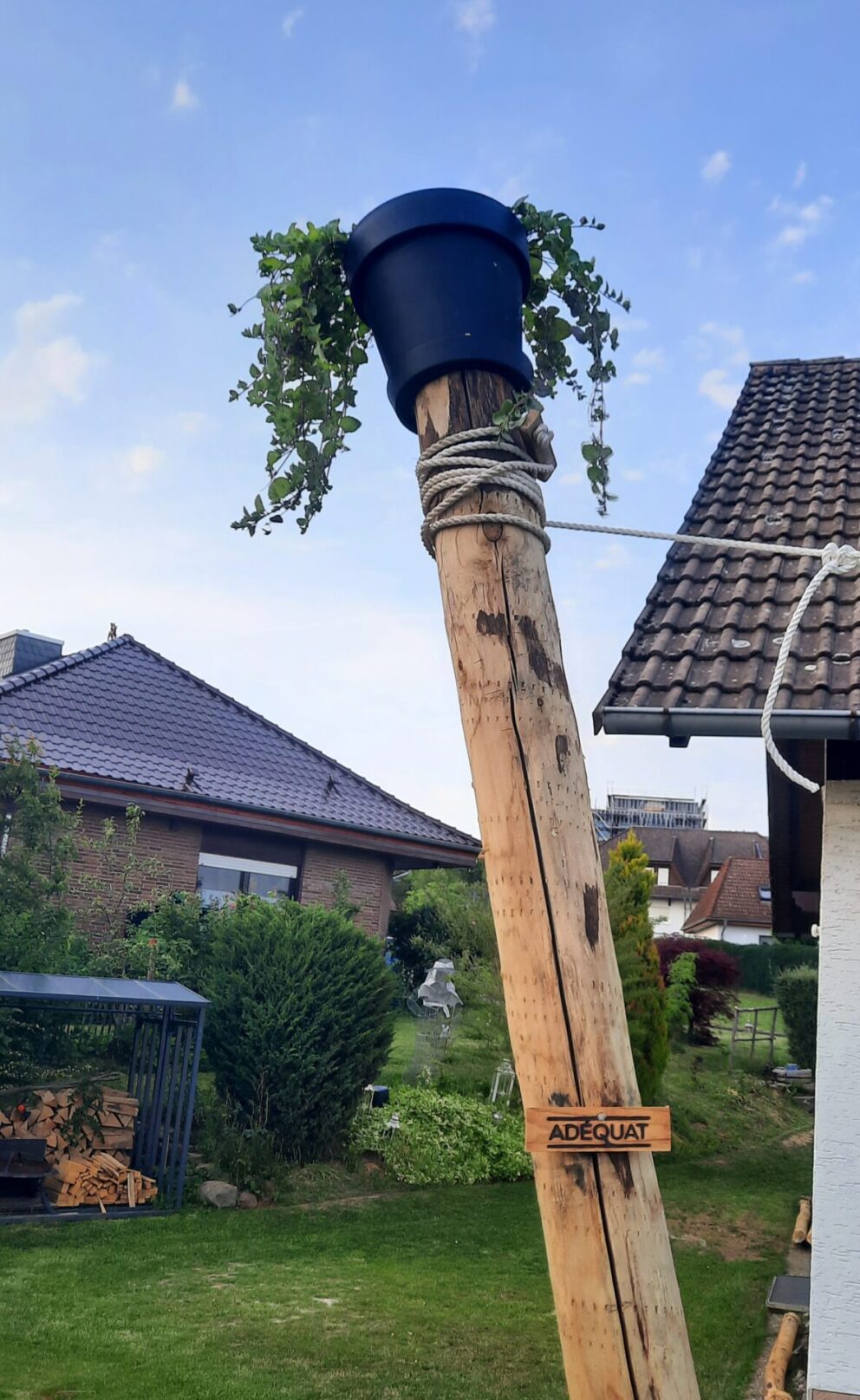 Kastanien Pfost 300 cm lang, Ø 13-16 cm - ohne Spitze, Kastanien Pfost 300 cm lang, Ø 10-12 cm - mit Spitze