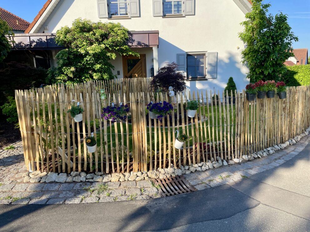 Zaun Rundung mit Kurve