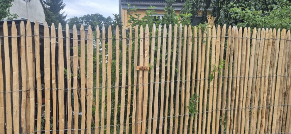 Fr. Staketenzaun Kastanien 200 cm hoch, Abstand 2 cm