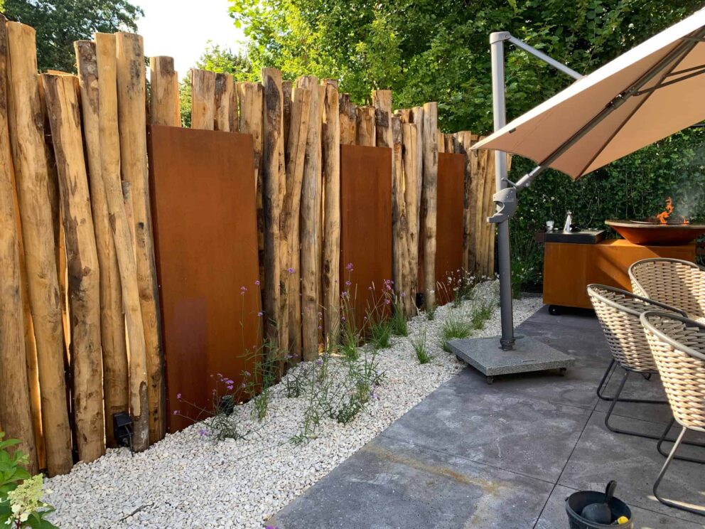 Holzpalisade