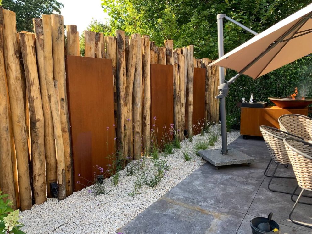 Sichtschutz Terrasse Holz Rost