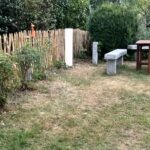 Frans schapenhek kastanje 100 hoog, latafstand 6 cm, 10m rol, Frans schapenhek kastanje 100 hoog, latafstand 6 cm, 10m rol, Kastanjepaal 7-9, 120 cm lang voor bodemhuls, Kastanje balk gezaagd - 8x8x250 cm und zaunhocker
