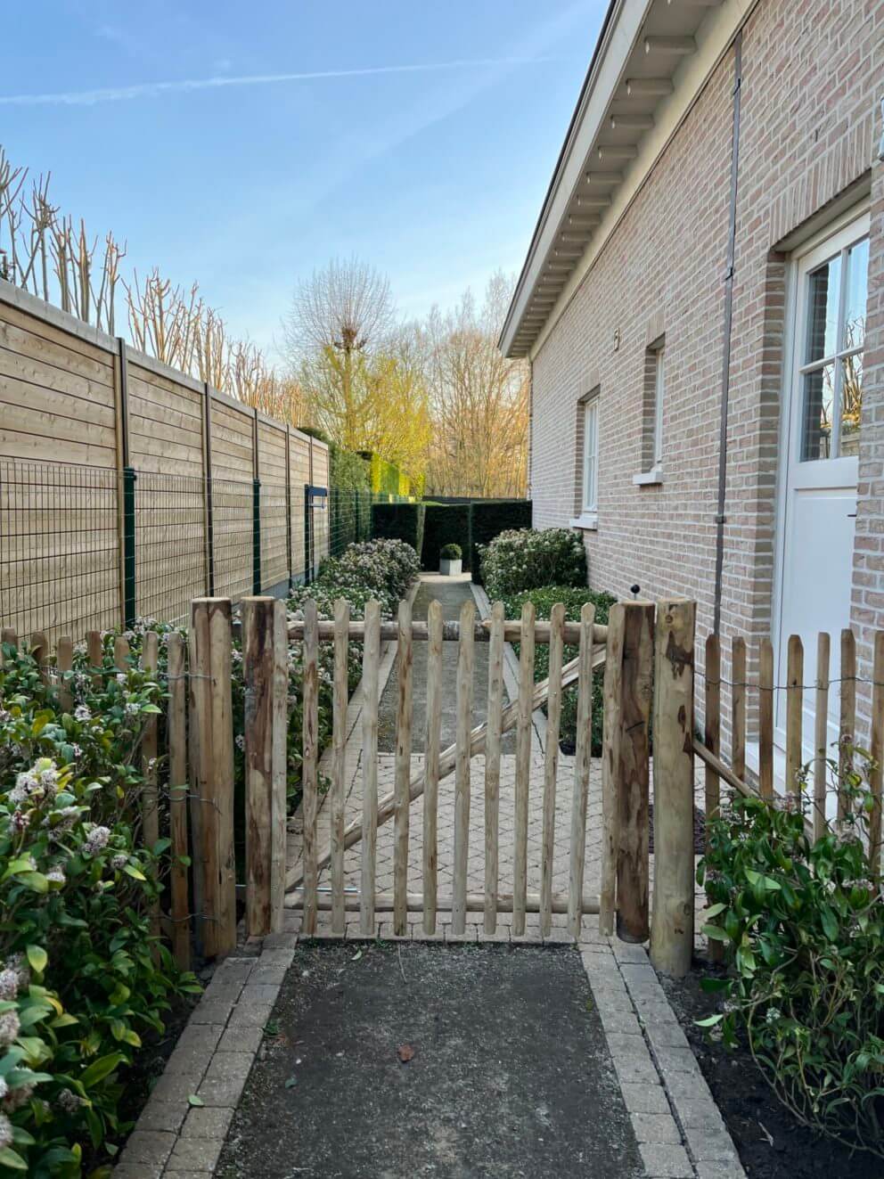 Portail en châtaigner en rondis 100 cm Adequat