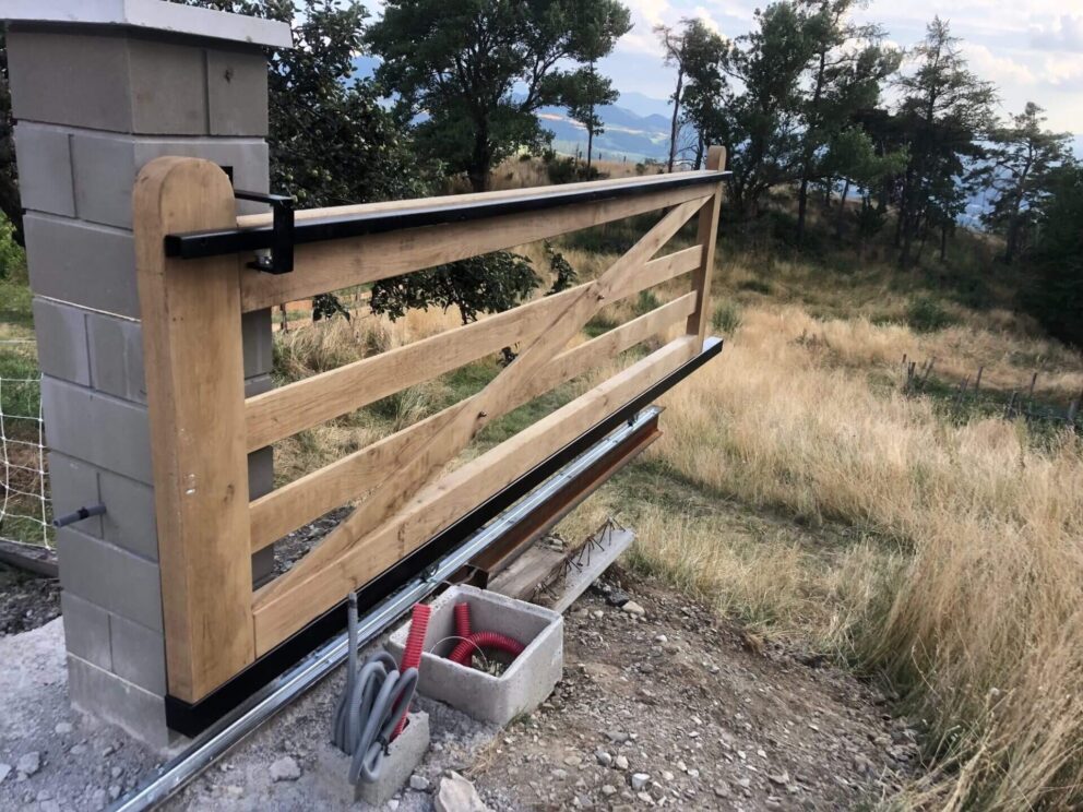 Choisir un portail en bois