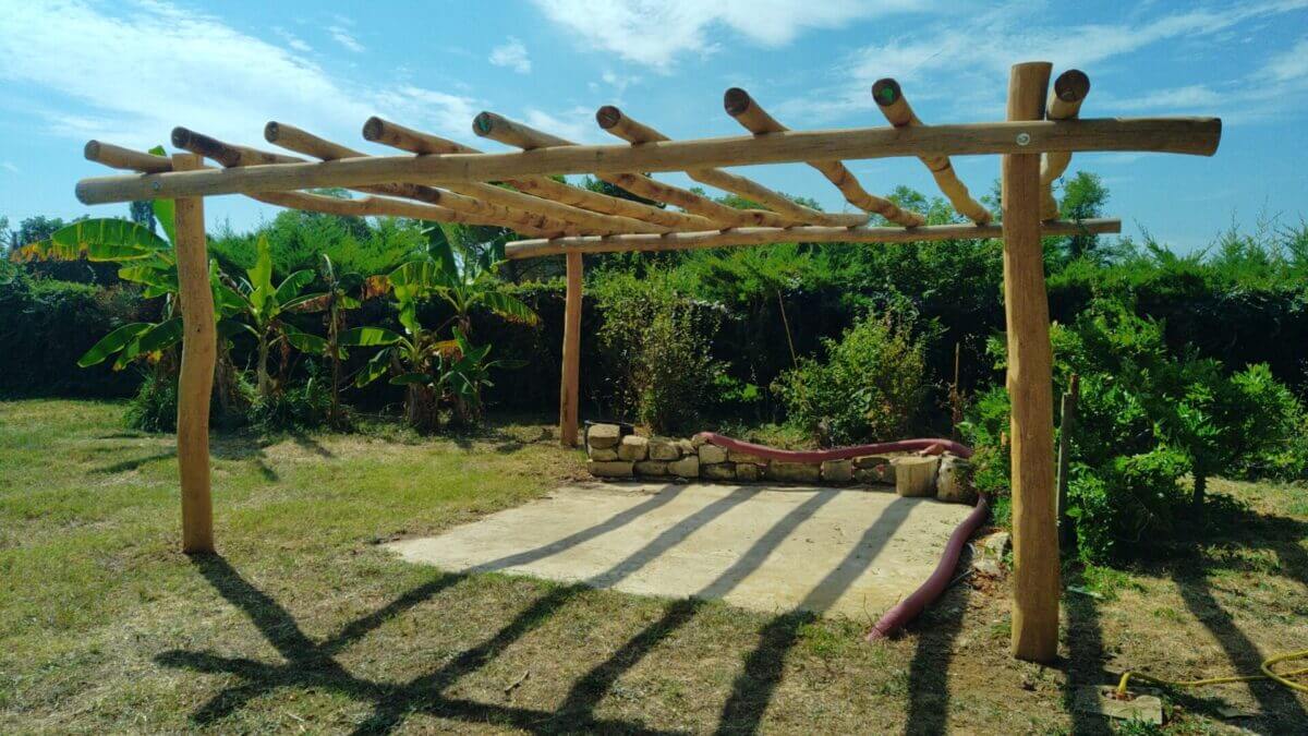 Pergola Robinier écorcés et poncés 600 cm diam. 10/12, 13/15 et 16/18 cm