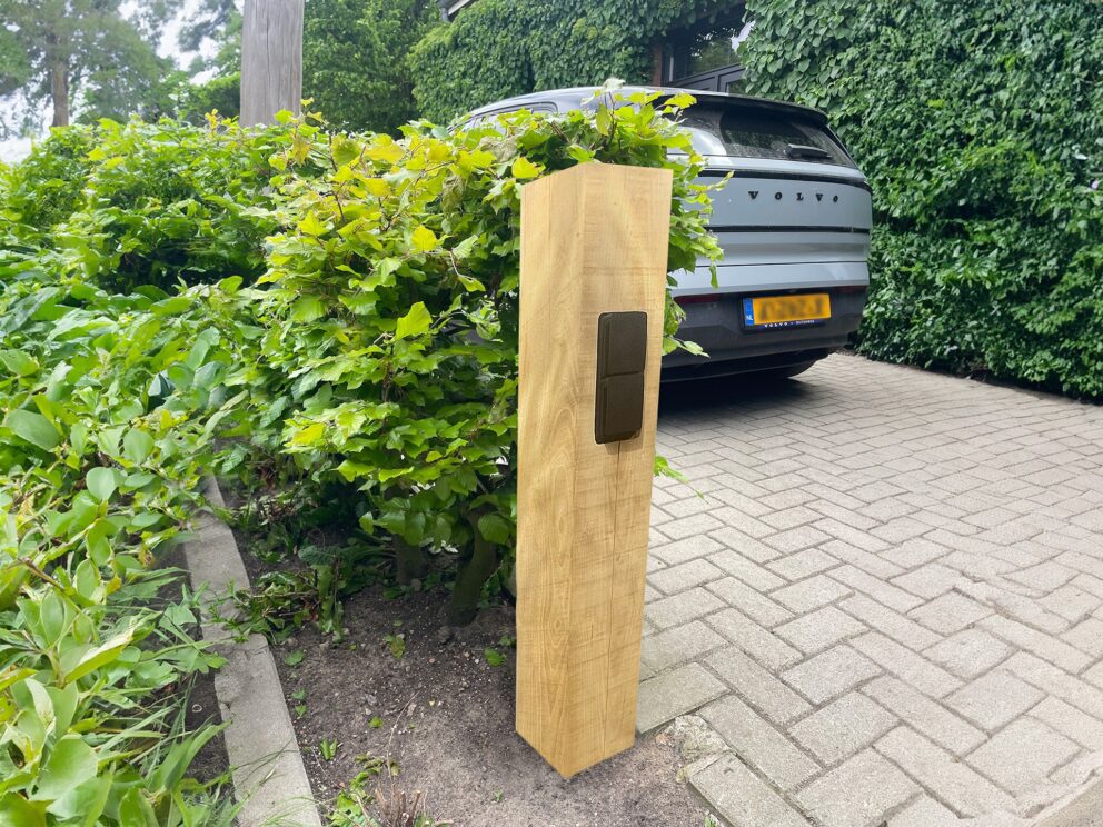 Éclairage extérieur en bois
