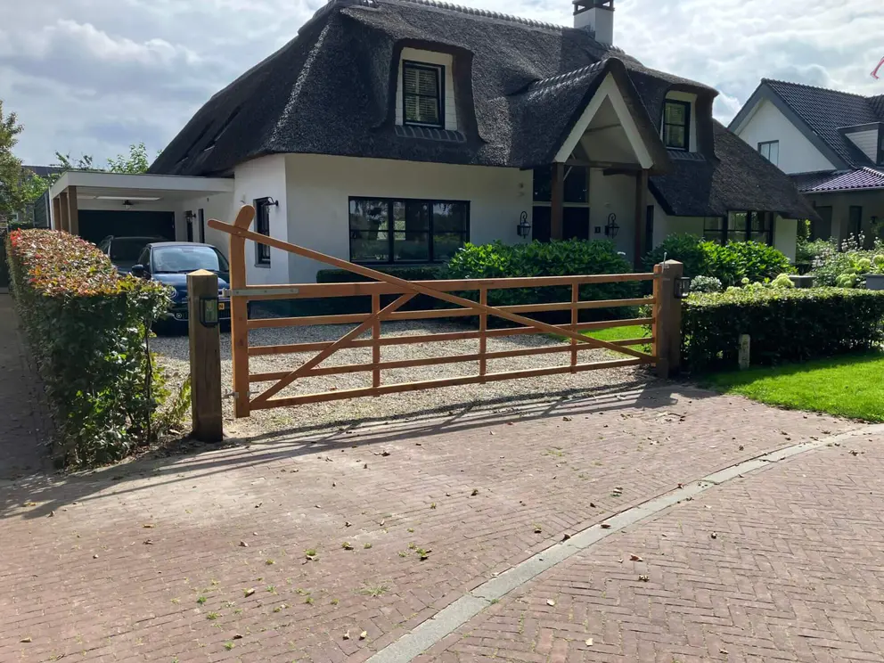 Choisir un portail en bois