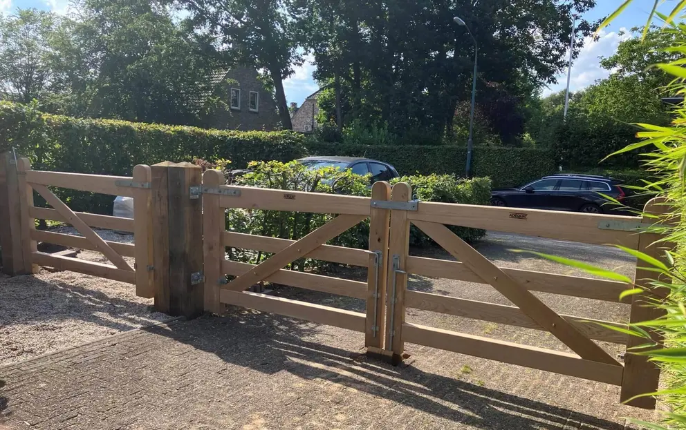 Choisir un portail en bois