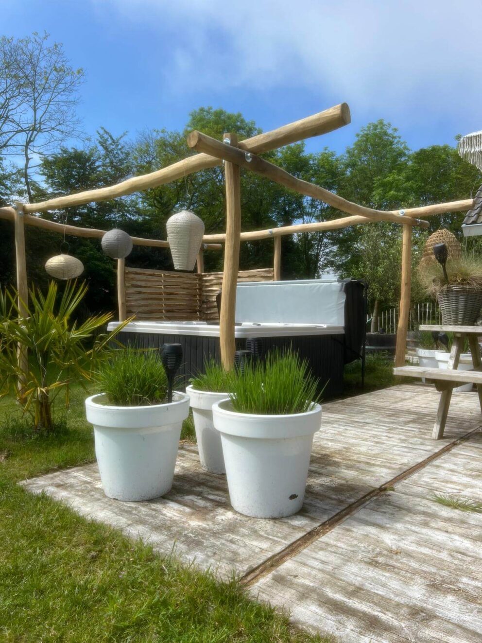 Clôtures tressées de jardin