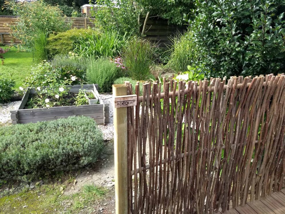 Clôtures tressées de jardin