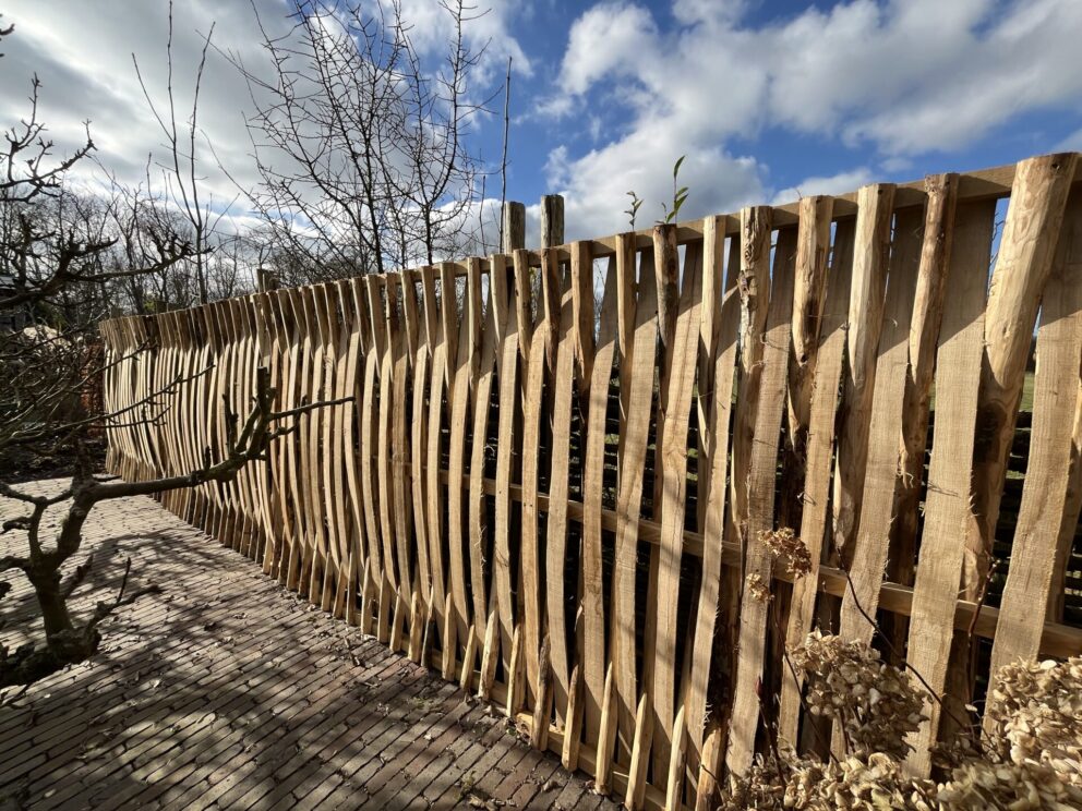 Clôtures tressées de jardin