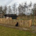 Frans Schapenhek 100 cm hoog met een latafstand van 4 cm om de hond uit de moestuin te houden