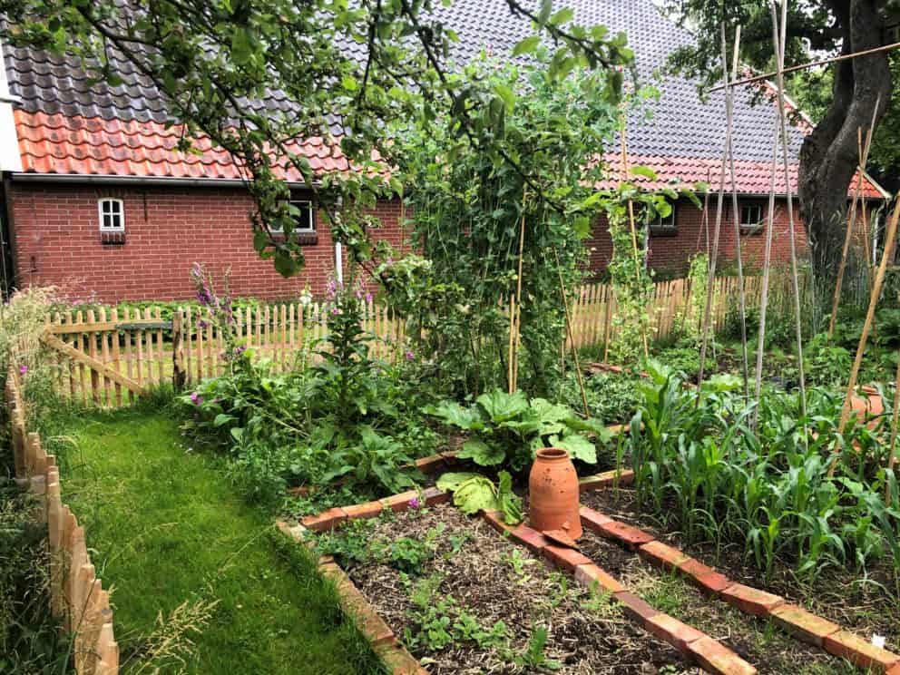 Frans schapenhek van robinia hout met een hoogte van 80 cm en een latafstand van 4 cm Adequat