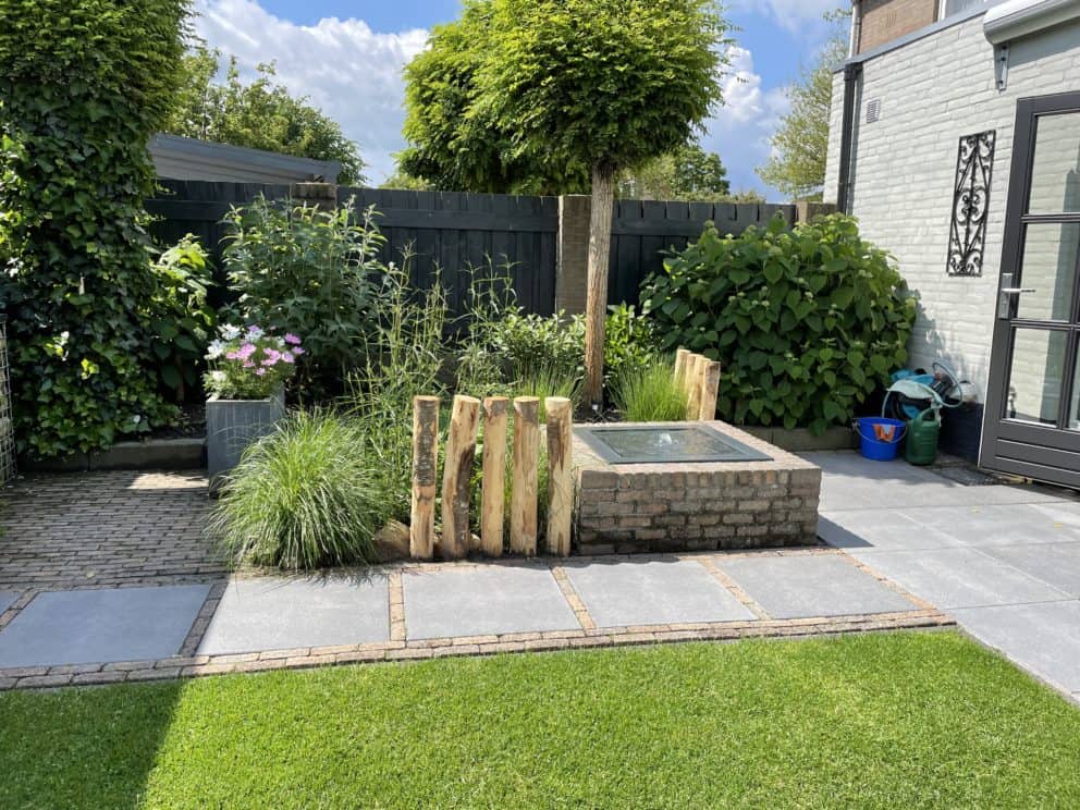 Kastanje houten palen Adéquat