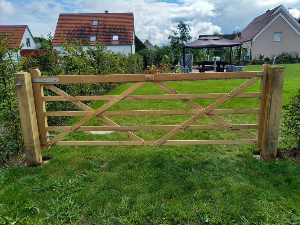 Engelse veldpoort eiken 330 bij 120 cm Adéquat