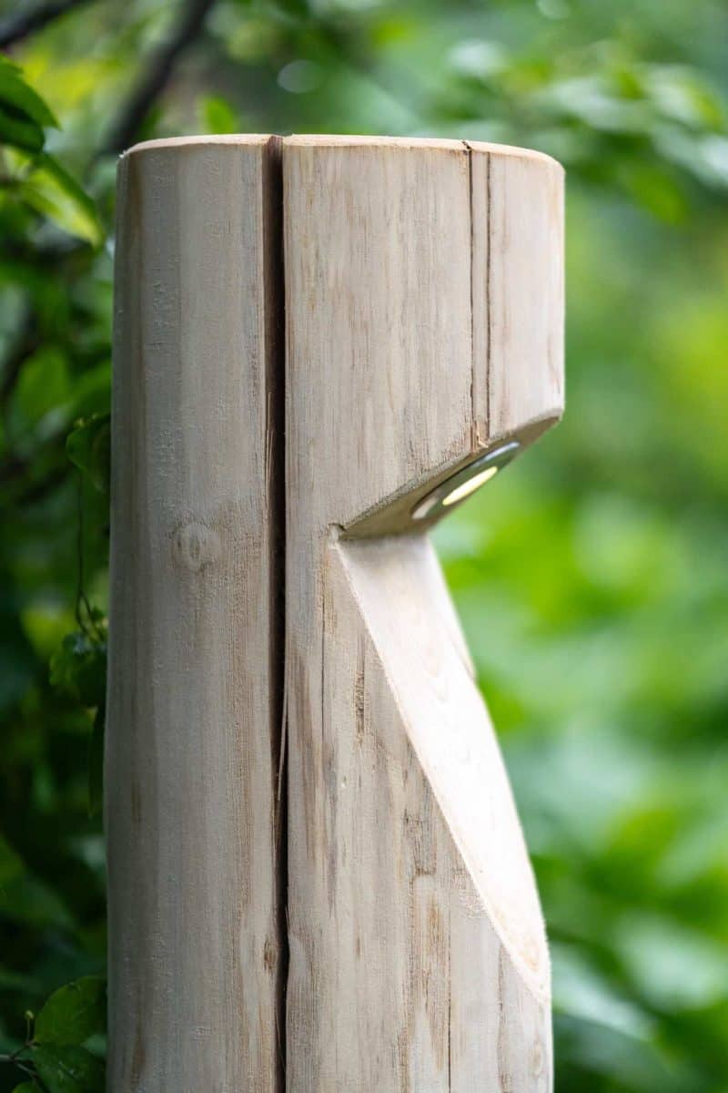 Rond houten tuinverlichting Billy in tuin