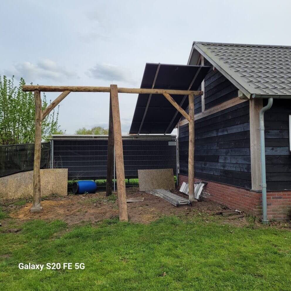 overkapping-met-zonnepanelen