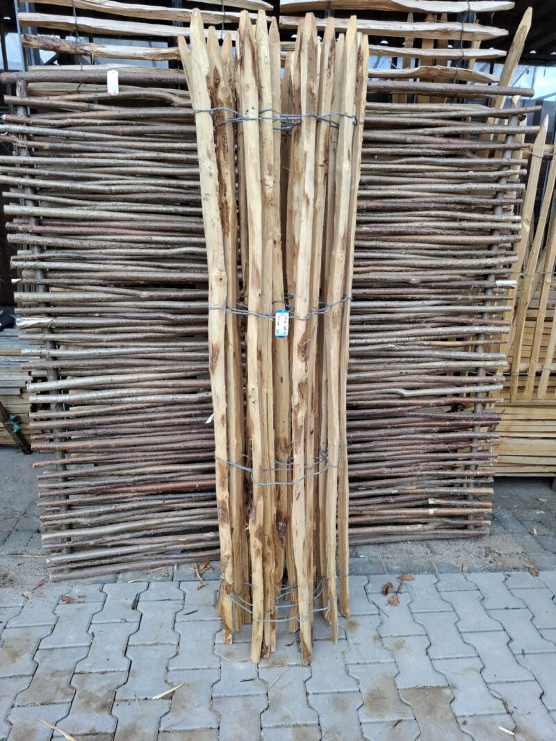 nr 246 schapenhek kastanje - 175 cm hoog - latafstand 10 cm - reststuk 400 cm