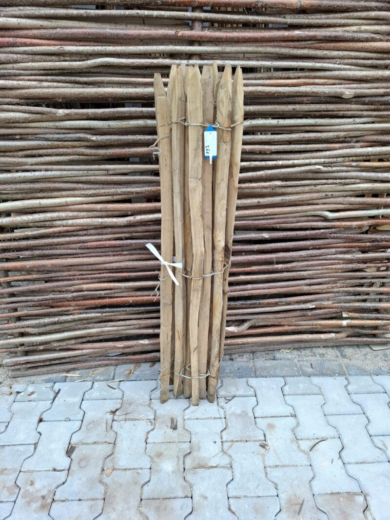 nr 250 schapenhek kastanje 120 cm hoog, latafstand 4 cm 0 reststuk 130 cm