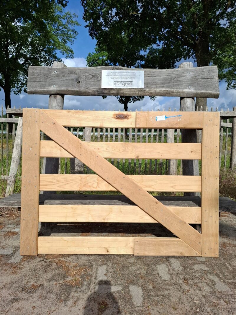 nr 65 boerenpoort eiken 150Bx110H cm
