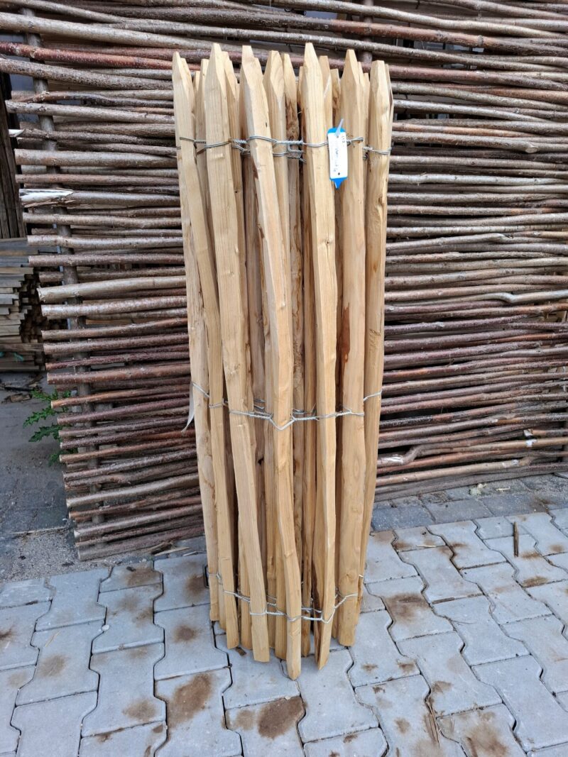 nr 112 schapenhek kastanje 120 cm hoog - latafstand 4 cm - reststuk 430 cm