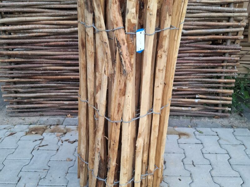 nr 152 schapenhek 100 cm hoog - latafstand 4 cm - reststuk 500 cm - 2 latjes stuk