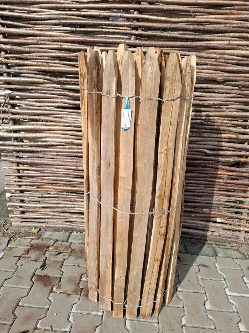 nr 164 schapenhekwerk kastanje - 120 cm hoog - latafstand 2 cm - 500 cm lang - zwaardere latten