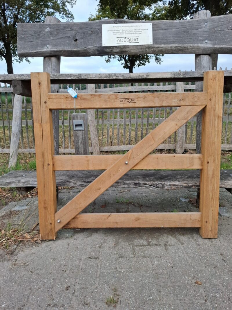 nr 41 boerenpoort rustiek kastanje120 br x 110 cm H (zonder hang- en sluitwerk)