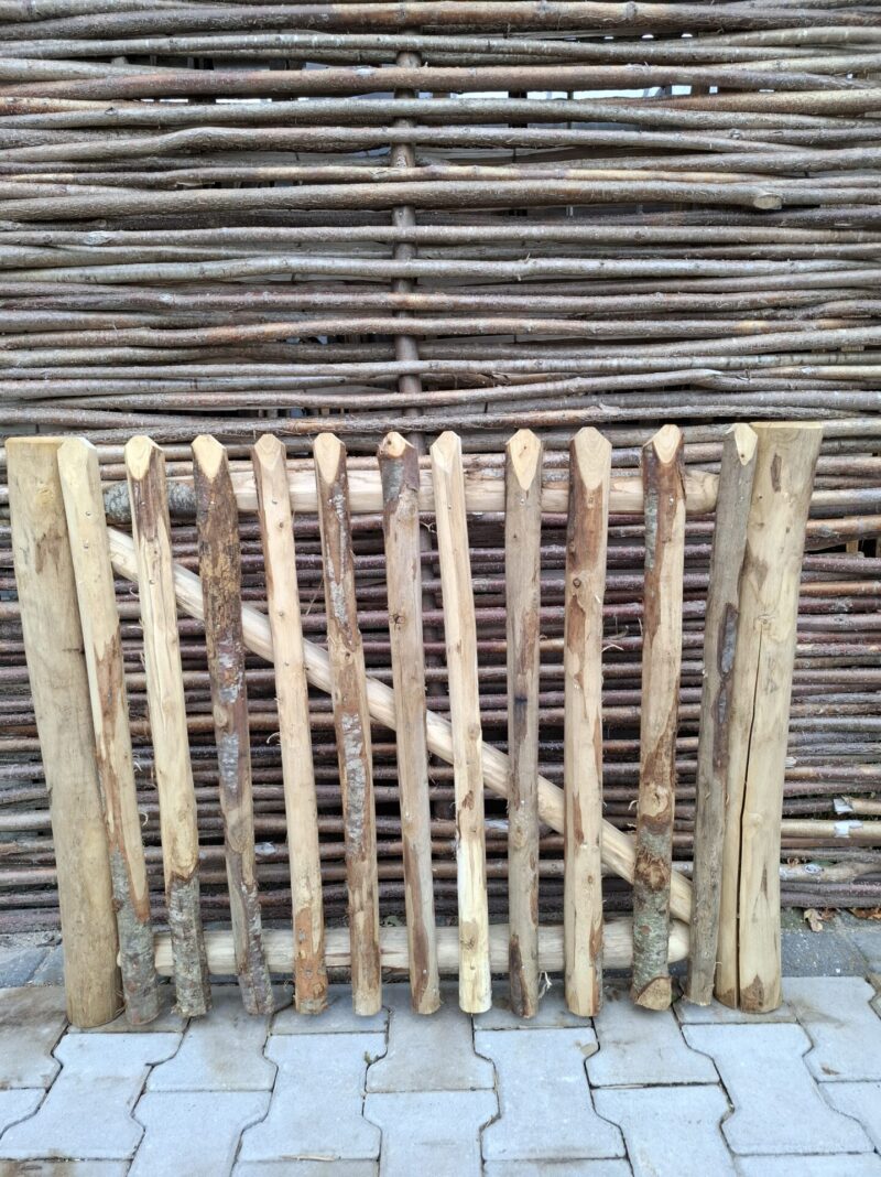 nr 84 schapenhek poort kastanje - 100 cm breed x 80 cm hoog - zonder hang en sluitwerk