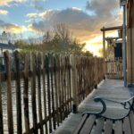 Kastanje paal 4-zijdig, ronde hoeken diameter 10 cm, lengte 270 cm, kastanje rasterlat, halfrond en gepunt, 100 cm lang, kastanje paal 200 cm lang, diameter 7/9 cm halfrond, kastanje paal 250 cm lang, diameter 7/9 cm, halfrond, kastanje paal 250 cm lang, diameter 7/9 cm, gepunt