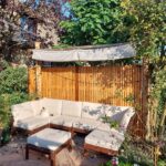 Kastanje paal 350 cm lang, diameter 13/16 cm, ongepunt en kastanje paal 350 cm lang, diameter 7/9 cm, ongepunt, pergola met schaduwdoek