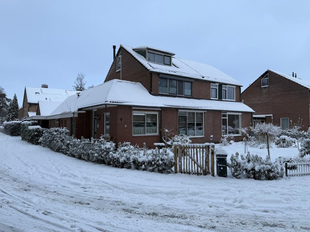 Huis in de sneeuw
