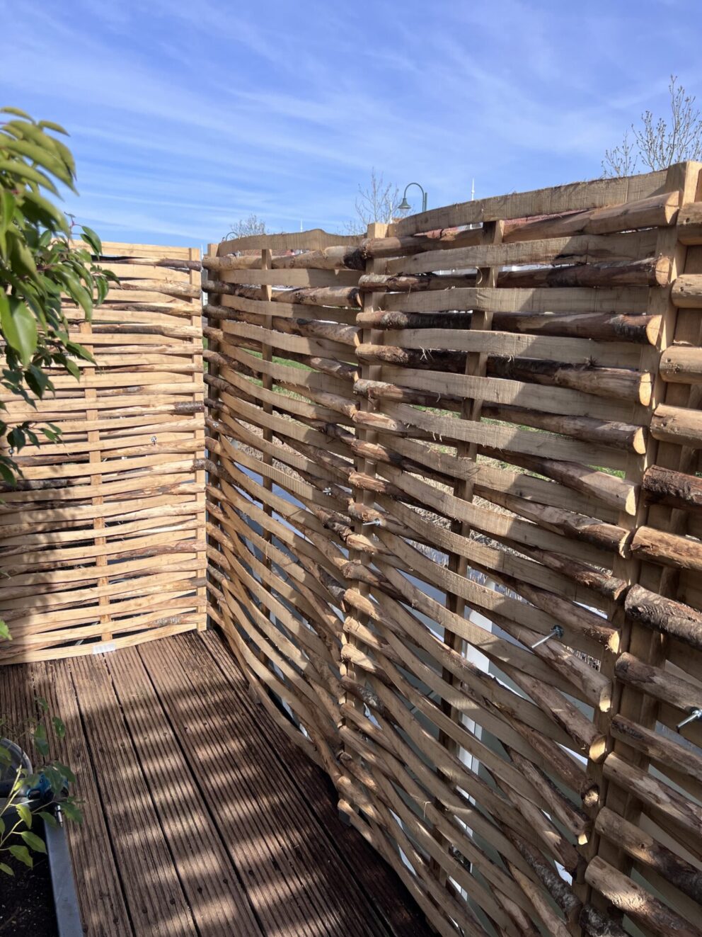 Vlechtscherm kastanje 180H x 150B en vlechtscherm kastanje 180H x 100B