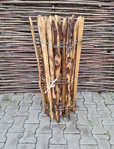 Nr 103 Schapenhek kastanje 100 cm hoog, latafstand 10 cm. Lengte 420 cm.