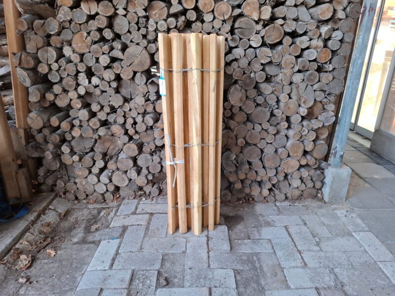nr 78 robinia schapenhek - 100 cm hoog - latafstand 4 cm - 180 cm lang