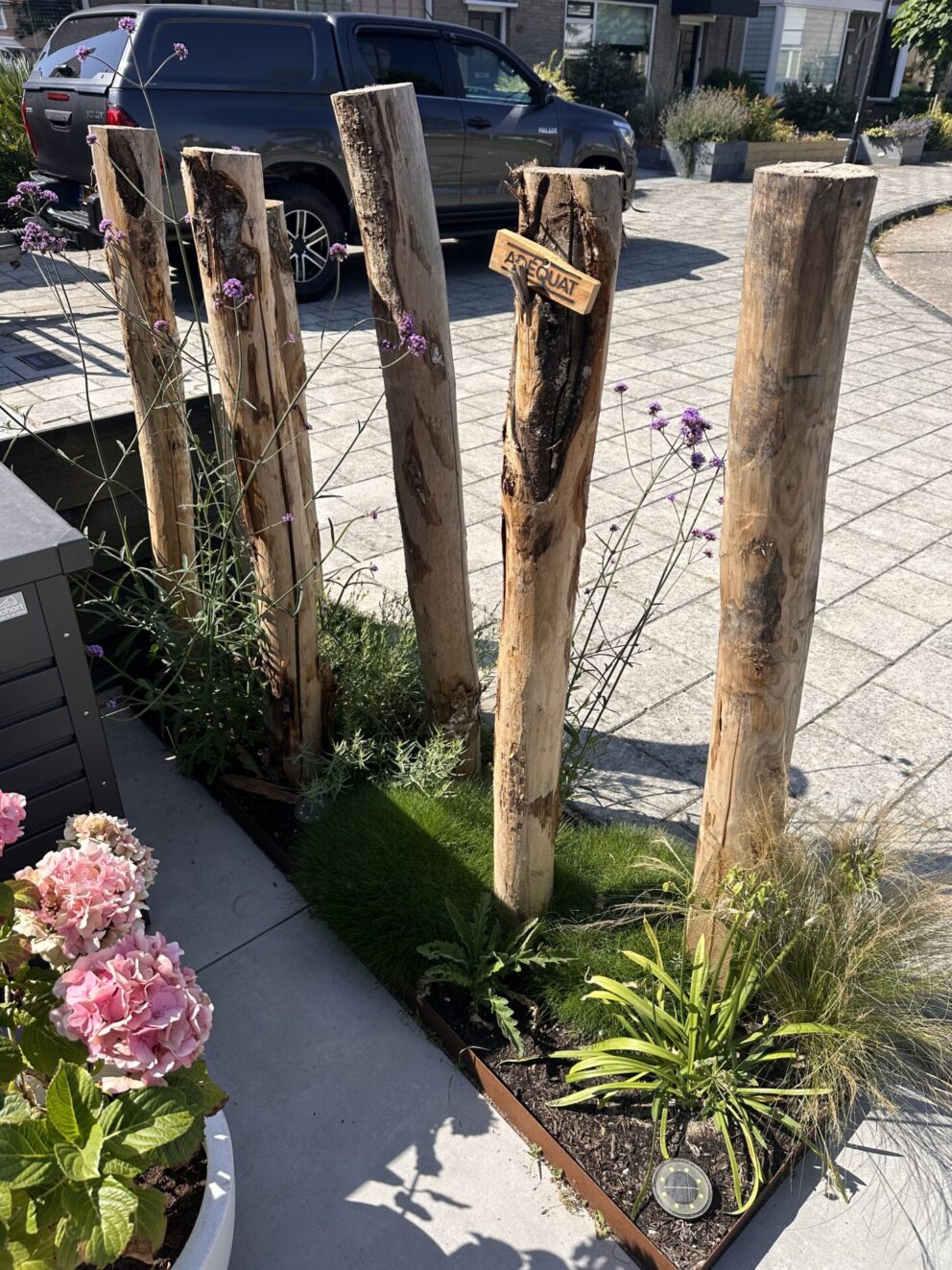 Kastanje paal 175 cm lang, diam. 10-12 cm, gepunt
