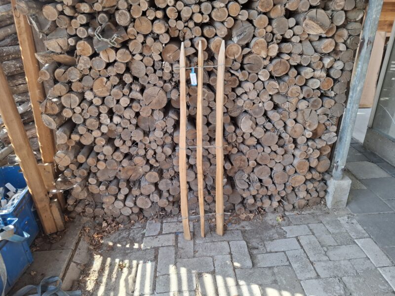 Nr 128 Schapenhek kastanje 120 cm hoog, latafstand 8 cm. Lengte 25 cm